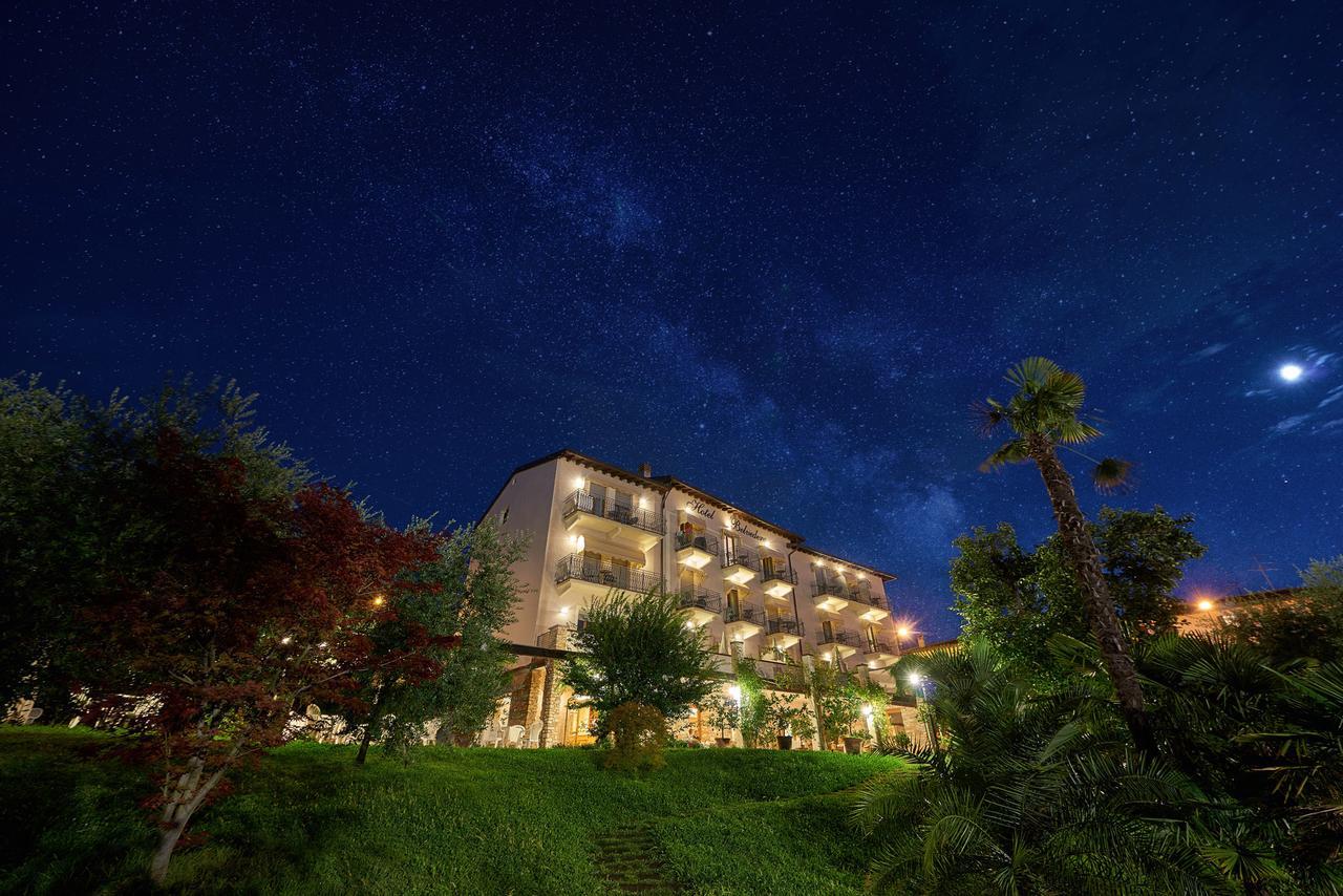 Hotel Belvedere Torri Del Benaco Exterior foto